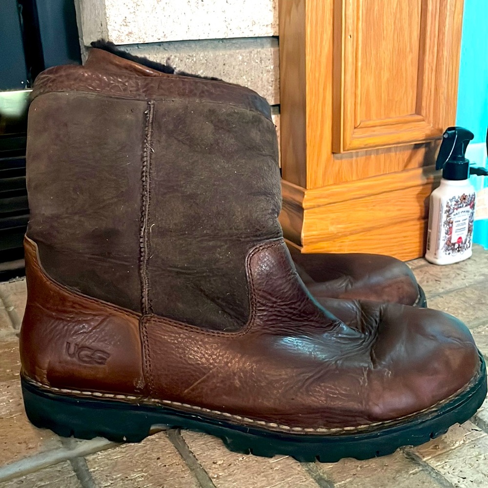 Mens UGG KENNEN Boots size 14